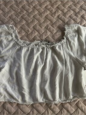 Brandy Melville Light Gray & White Striped Off-Shoulder Crop Top